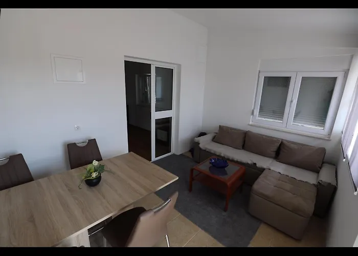Kokic Apartment Sukošan